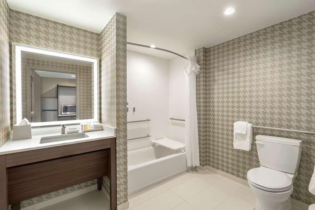 Home2 Suites By Hilton Woodland Hills لوس أنجلوس المظهر الخارجي الصورة