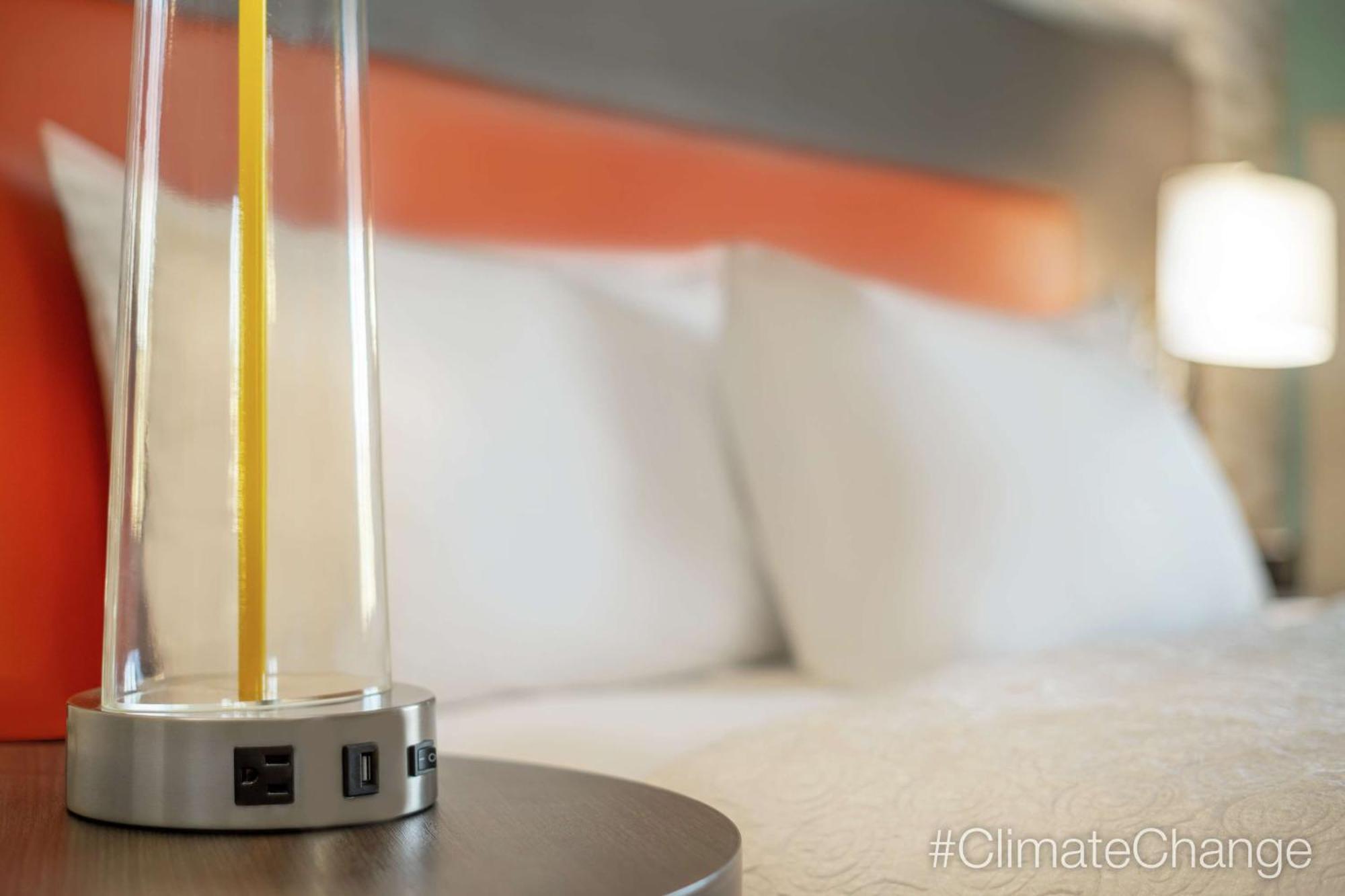 Home2 Suites By Hilton Woodland Hills لوس أنجلوس المظهر الخارجي الصورة