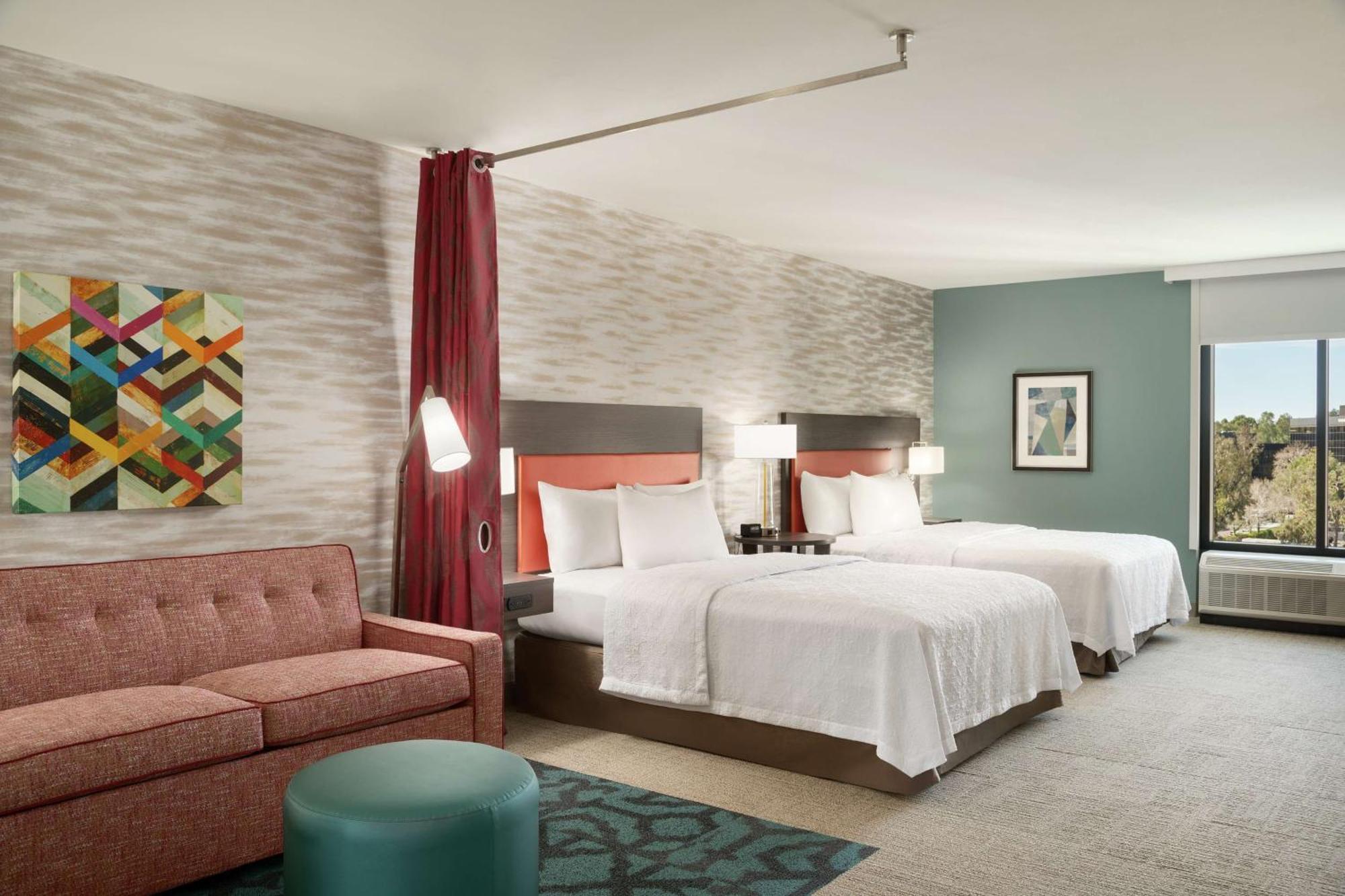 Home2 Suites By Hilton Woodland Hills لوس أنجلوس المظهر الخارجي الصورة